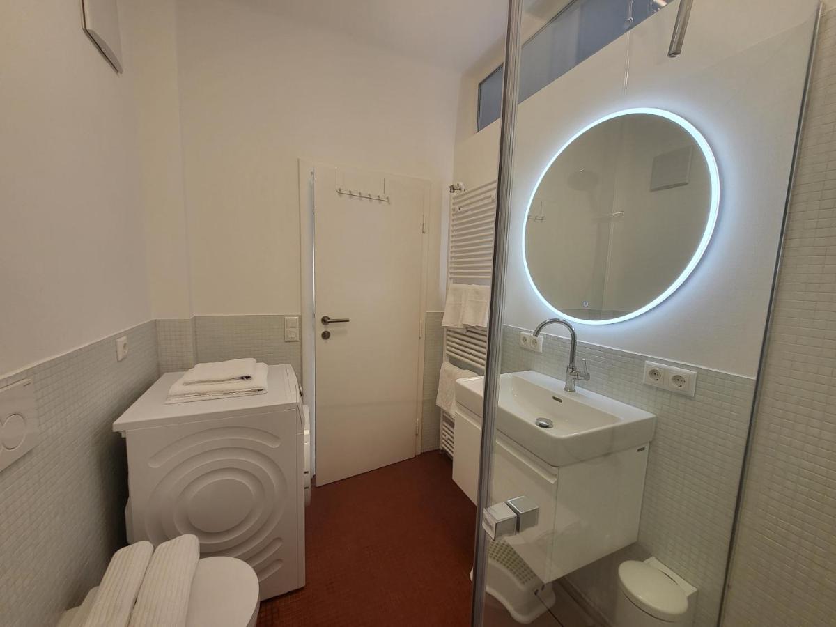 Orange Flat By Grazrentals Highest Standard & Free Parking Appartement *